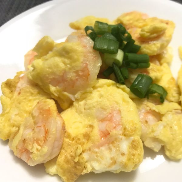 五分鐘快速出好菜-滑蛋蝦仁：Spring 一起做