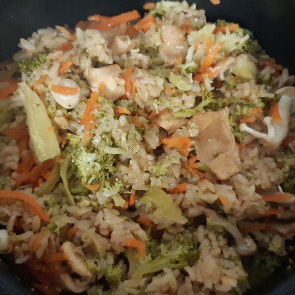 鮭魚鮮菇炊飯【超營養】【電子鍋料理】 : jill一起做