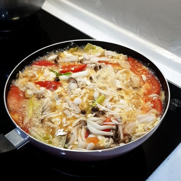 罐頭美食 - 蕃茄鯖魚麵:鄒兔兔 一起做