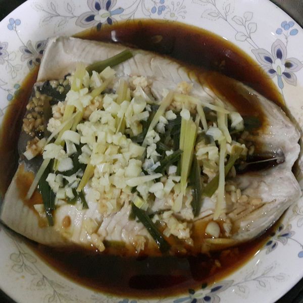 酒釀蒸虱目魚肚：zola 一起做