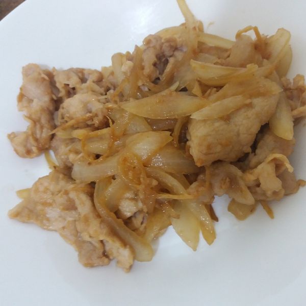 嫩嫩的薑燒豬肉 : 八豆八八八🌻一起做