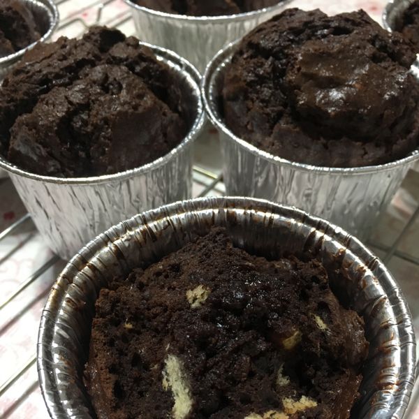 外酥內軟巧克力蛋糕(鬆餅粉)：小筠筠 一起做