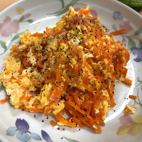 ㄚ曼達的廚房~紅蘿蔔炒蛋 : Tsai Yuan Li一起做