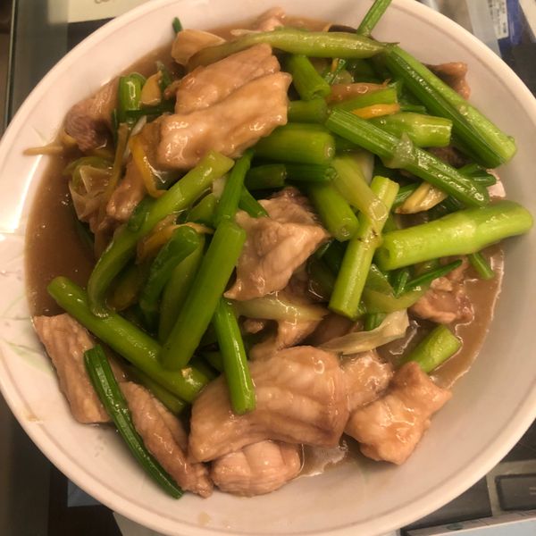 蒜苗炒鯊魚 : Becky一起做