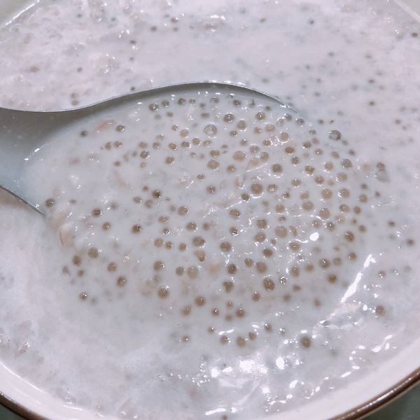 芋頭西米露(便宜又大碗👍）：小朱 一起做