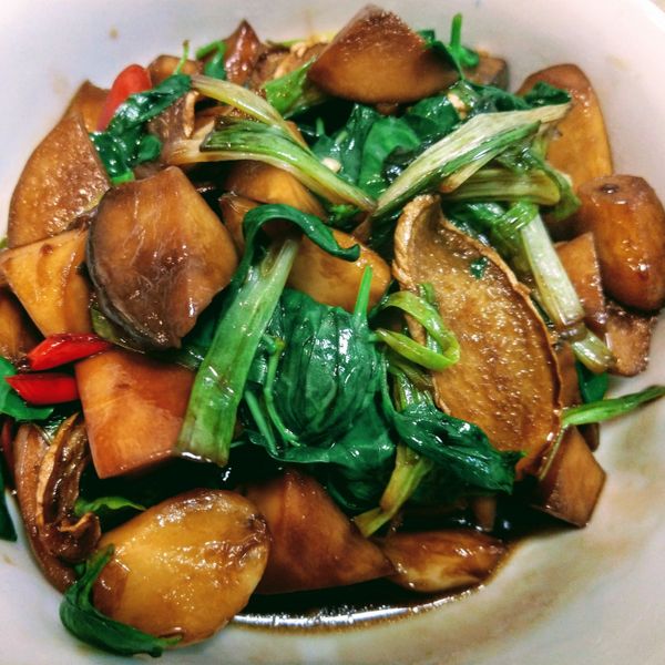 ★三杯米血杏鮑菇★ : 李小嫺一起做