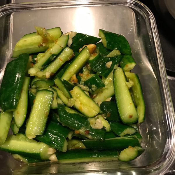 👩‍🍳涼拌小黃瓜 : 小蓉兒一起做