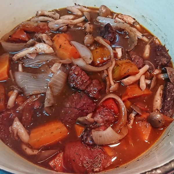 七夕食譜。浪漫的紅酒燉牛肉 : 伊娃林一起做