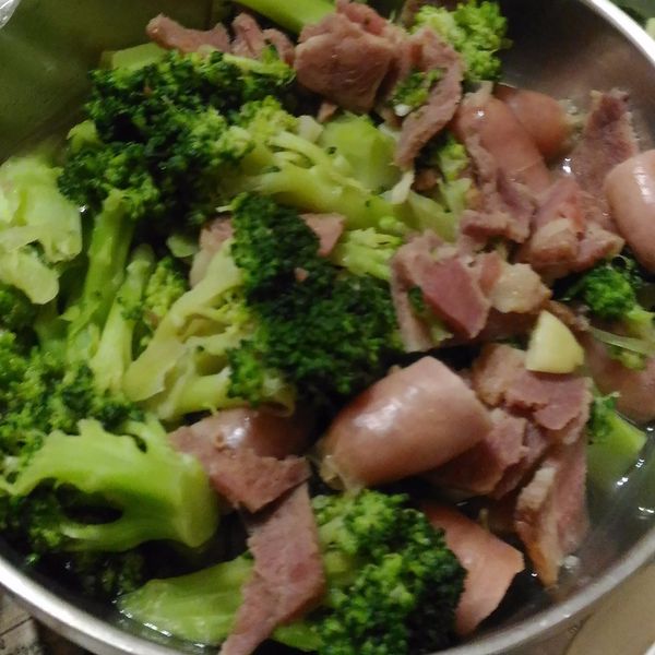 花椰菜小香腸 : 冠伶一起做