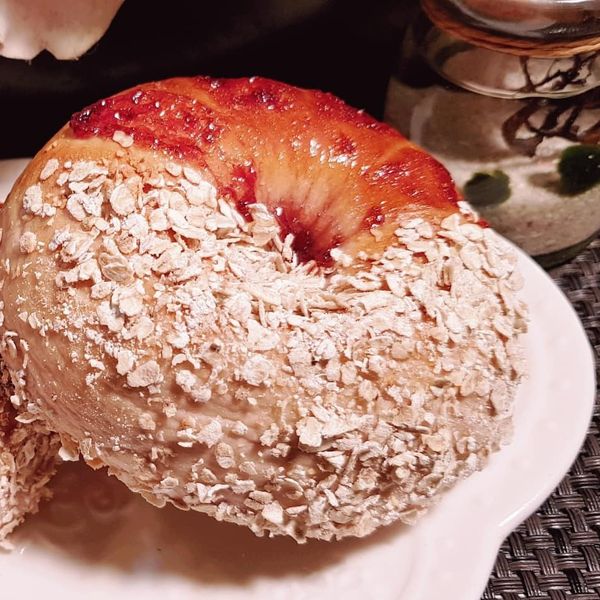 草莓貝果((草莓就愛鷹牌煉奶))：安妮 一起做