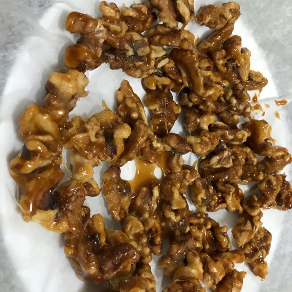焦糖核桃 : Chia Hui Chen一起做