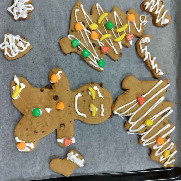 有聖誕氣息的『薑餅人』(ginger bread)：linkari 一起做