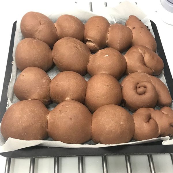 爆漿巧克力小餐包：Wen Jing Chang 一起做