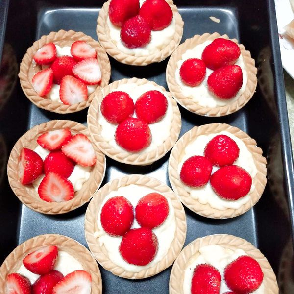 草莓乳酪塔：蓁 一起做