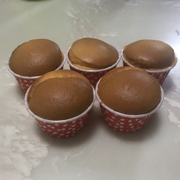 杯子蛋糕（戚風蛋糕） : Claire Chen一起做