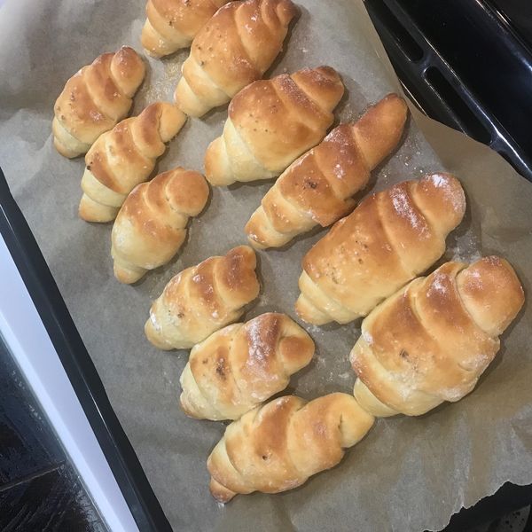 鹽可頌：Charlotte 一起做