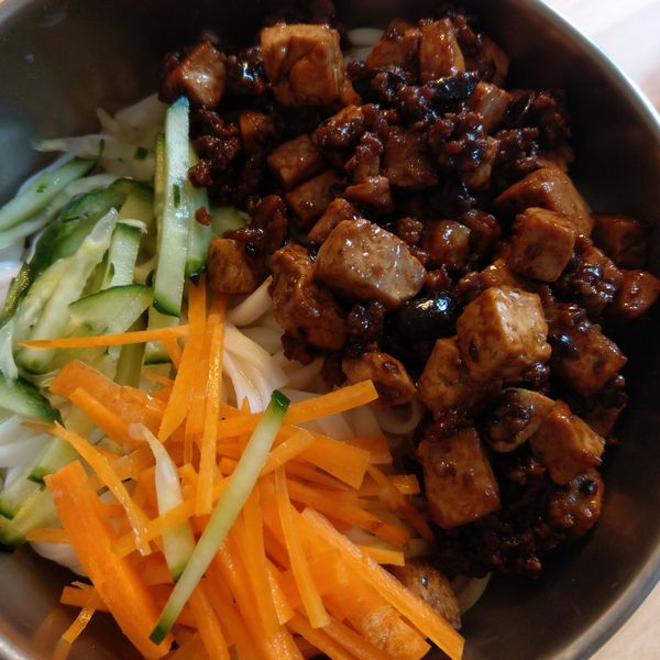 眷村炸醬麵 : Vicky Chen一起做