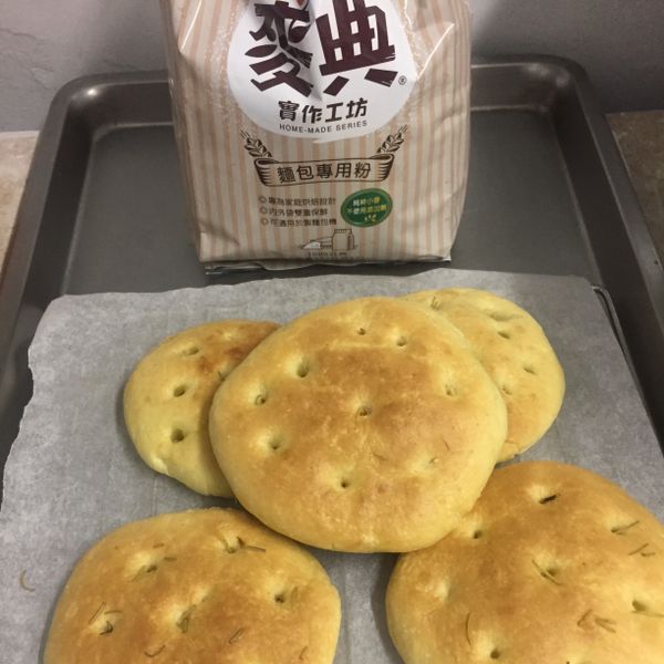 義式番茄佛卡夏【麥典實作工坊麵包專用粉】 : 愛吃一起做