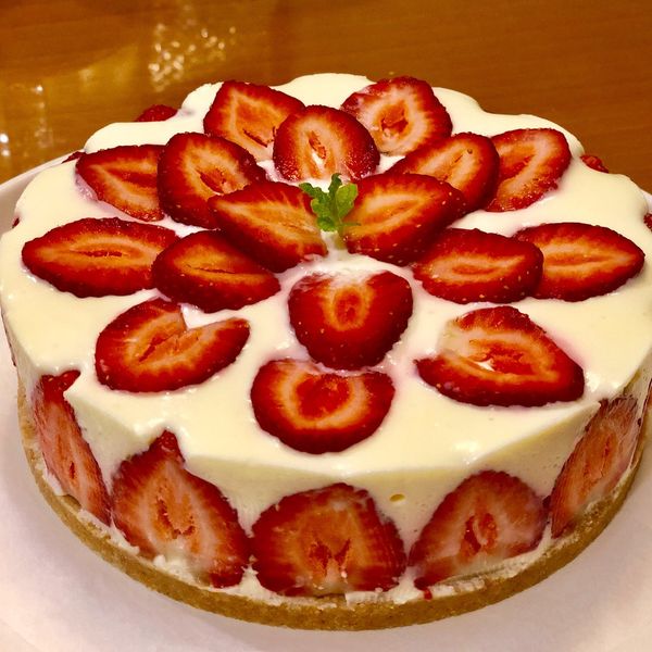 【免烤箱】特濃草莓生乳酪蛋糕 : Annie  Shen一起做
