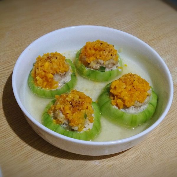 金沙絲瓜鑲肉盅 : Mini一起做