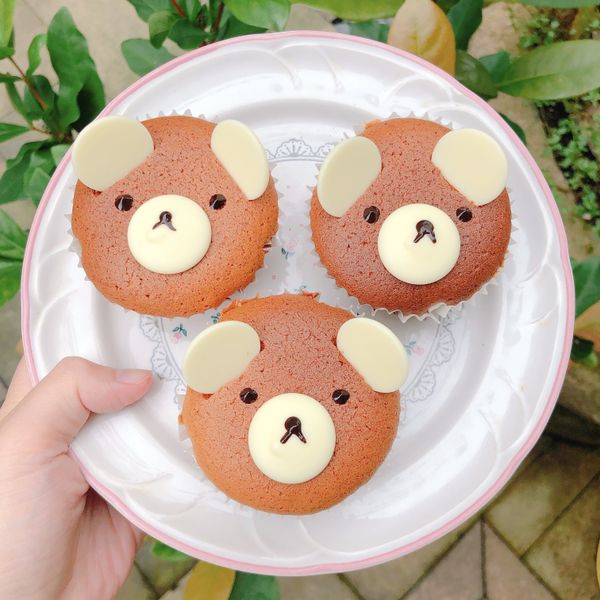 👩🍳小熊🐻原味杯子蛋糕:Nina Huang 一起做