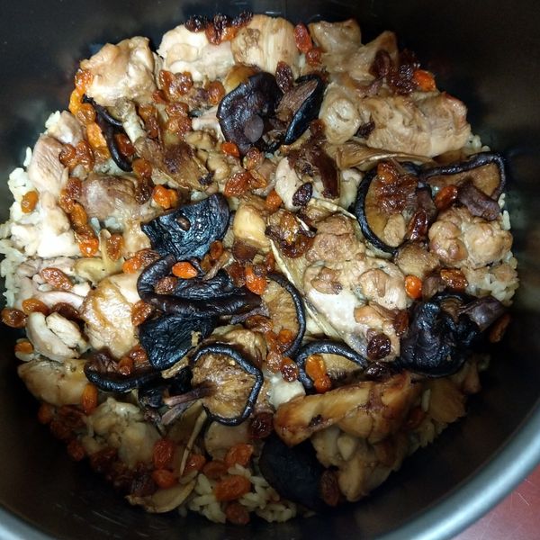 可媽廚房 附影片 阿嬤的麻油雞飯電子鍋版 : kathy一起做