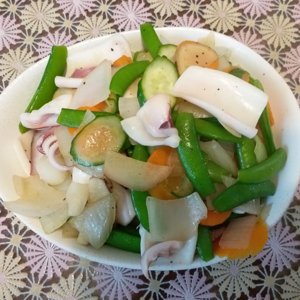 甜豆炒花枝 : 雁子一起做