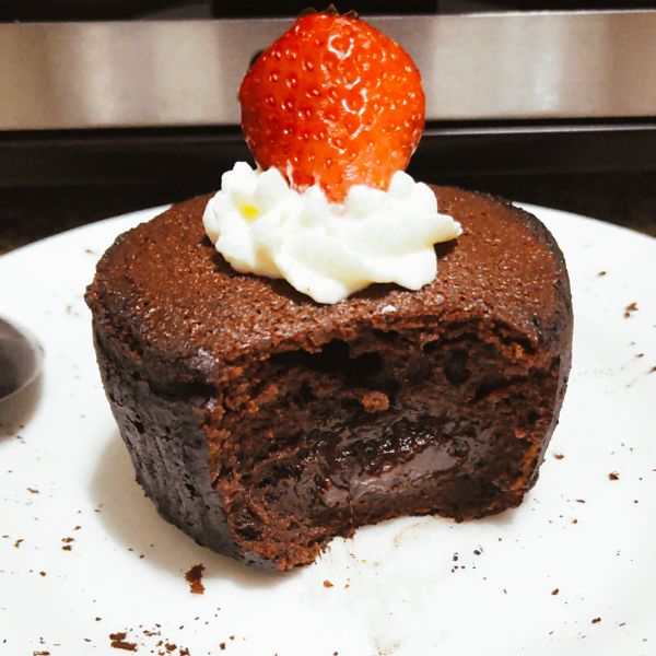 【影片】巧克力流心蛋糕(心太軟)：劉家榕 一起做