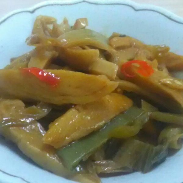 酸菜炒麵腸～全素 : Angel Wei一起做