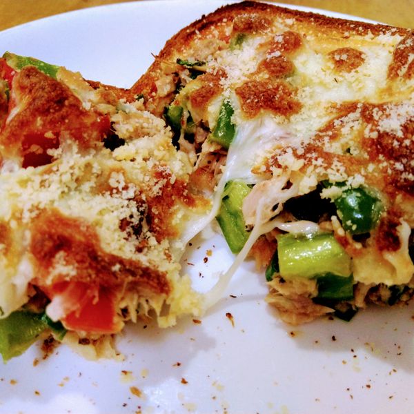 吐司披薩【烤箱料理】 : Matt Mou一起做