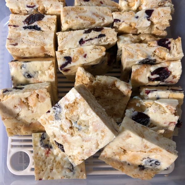 葡萄蔓越莓乾雪花Q餅💗：彭雪玉 一起做