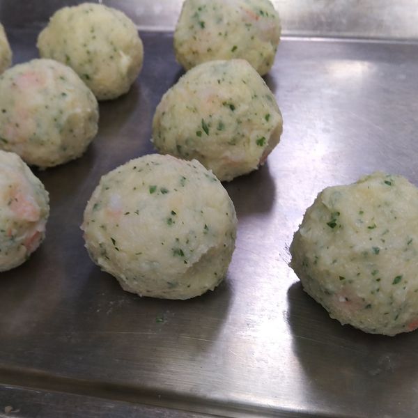 爆漿起司馬鈴薯蝦球🧀🥔🦐：Jack Chienfeng L 一起做