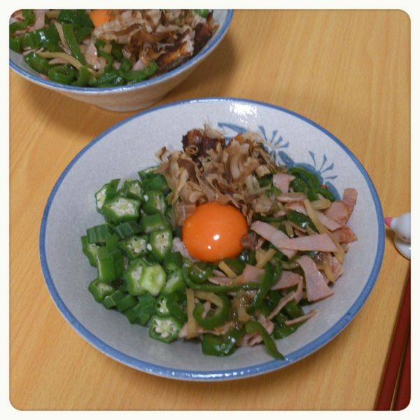 深夜食堂》貓飯：美奈 一起做