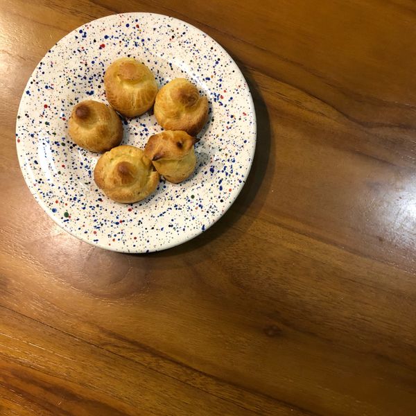 簡易鮮奶油泡芙:劉書慈 一起做