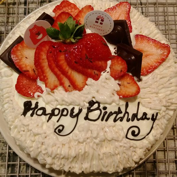 草莓蛋糕 : Vicky Hung一起做