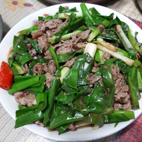 傅培梅食譜：蔥爆牛肉 : 諺諺媽Claire一起做