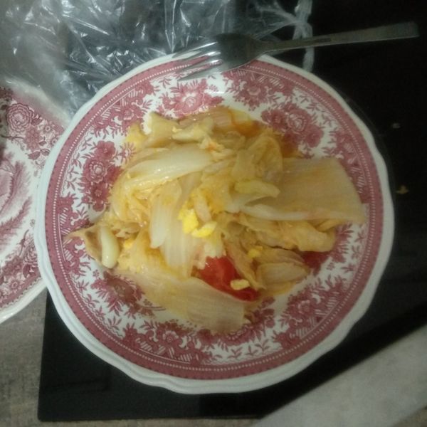 蕃茄蛋燉白菜：Mu-wei Chen 一起做