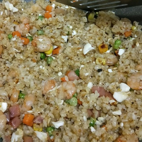 鹹蛋蝦仁炒飯：許小淨 一起做