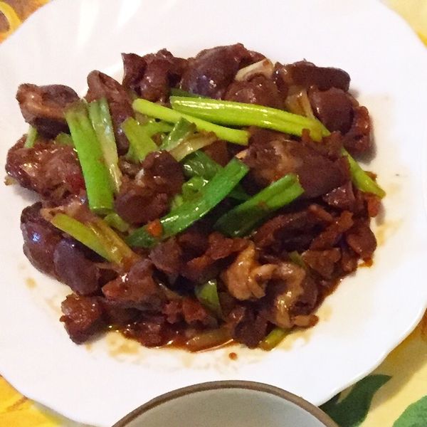 【粉豬兒】醬爆雞胗雞心 : Sara一起做