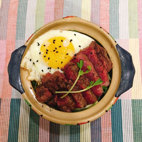 蒜味牛排丼 : Li-Zha Wang一起做