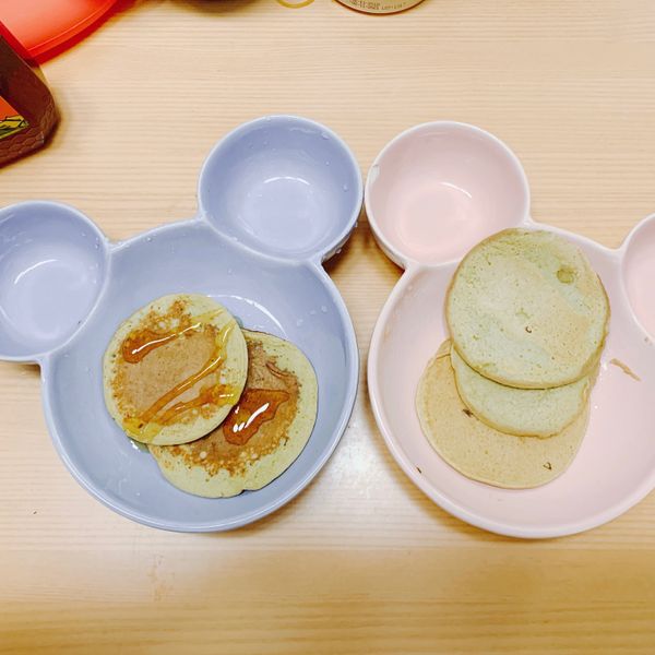 【寶寶食譜】簡易香蕉煎餅。手指食物 : Rita一起做