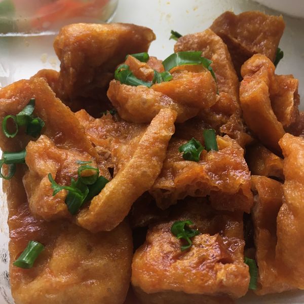 十分鐘上菜-茄醬煨蘭花干：Unaの小食堂 一起做