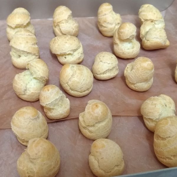 卡士達泡芙 : 芒果芒果一起做