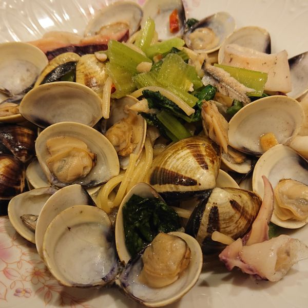 白酒蛤蜊義大利麵 : 愛瑪仕小姐一起做