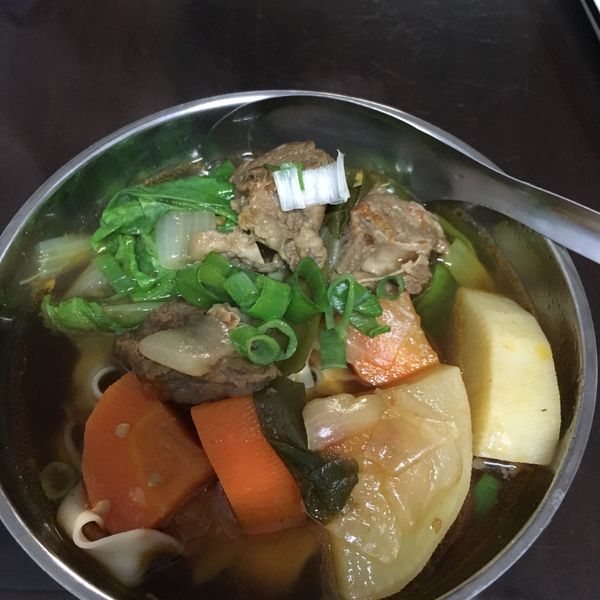 undefined：Emi Huang 一起做