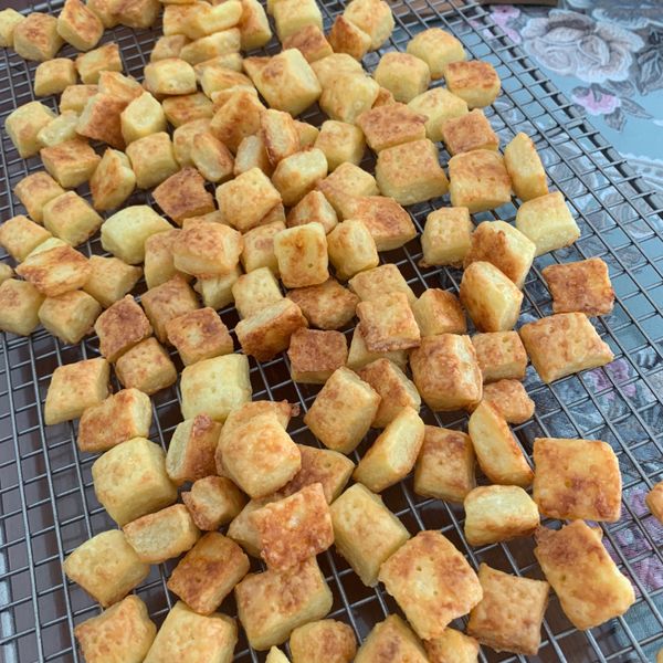 酥脆起司小餅乾【影片】：柚柚麵 一起做