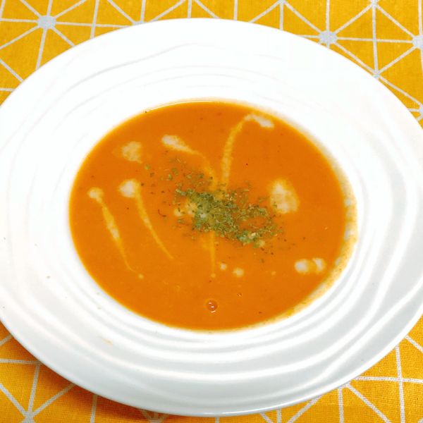 紅蘿蔔蕃茄洋蔥濃湯 : W.L. Fang一起做