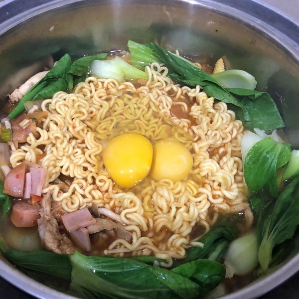 韓式正宗部隊鍋（黃俊推薦） : LiKi Cheng一起做