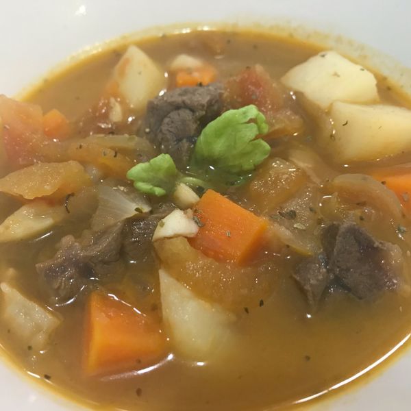 牛肉羅宋湯 : 小猴兒🐒一起做