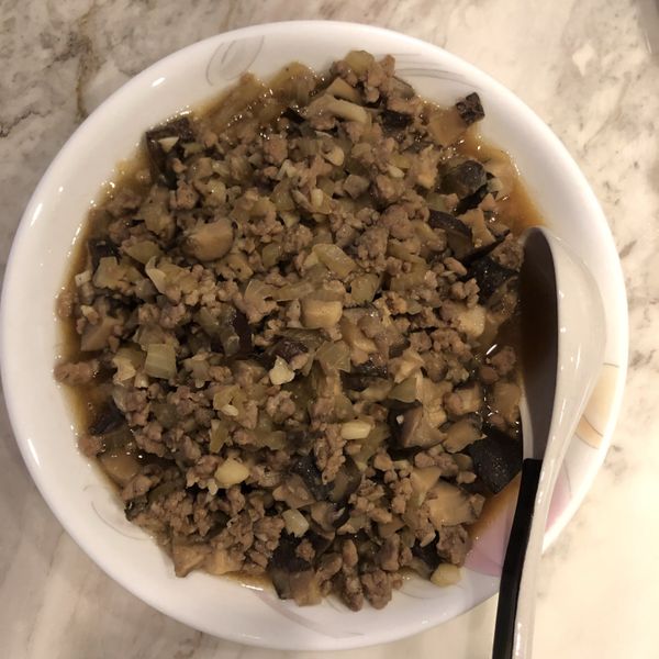 【麵哥副食品】洋蔥香菇肉燥(1歲以上) : 高島惠子一起做